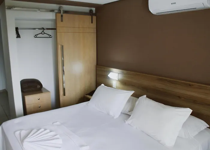 Hotel Canoeiros